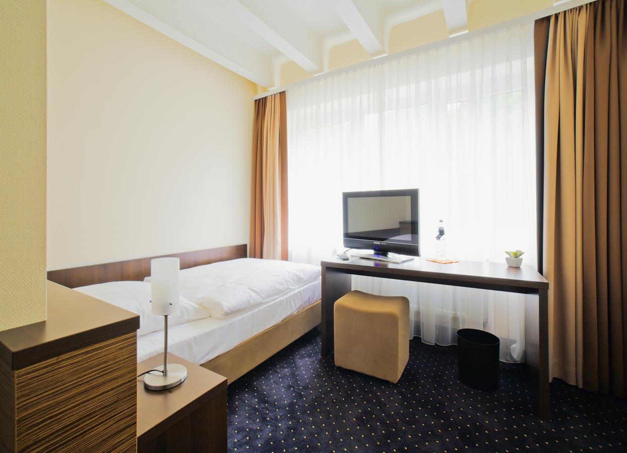 Hotel Silicium Höhr-Grenzhausen Exteriér fotografie