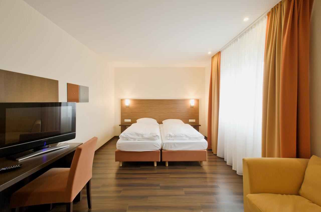 Hotel Silicium Höhr-Grenzhausen Exteriér fotografie